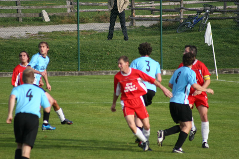 gal/08. Spieltag- SV Reischach-Rasen/2006-10-24 - SVR gg. Rasen-Antholz 149.jpg